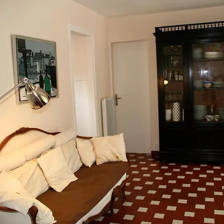 Lovely House With Idyllic Garden In Very Cap Ferret Location *