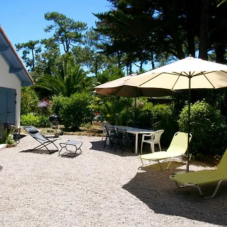 Lovely House With Idyllic Garden In Very Cap Ferret Location Villa *
