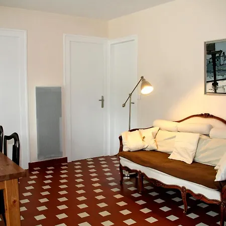Lovely House With Idyllic Garden In Very Cap Ferret Location